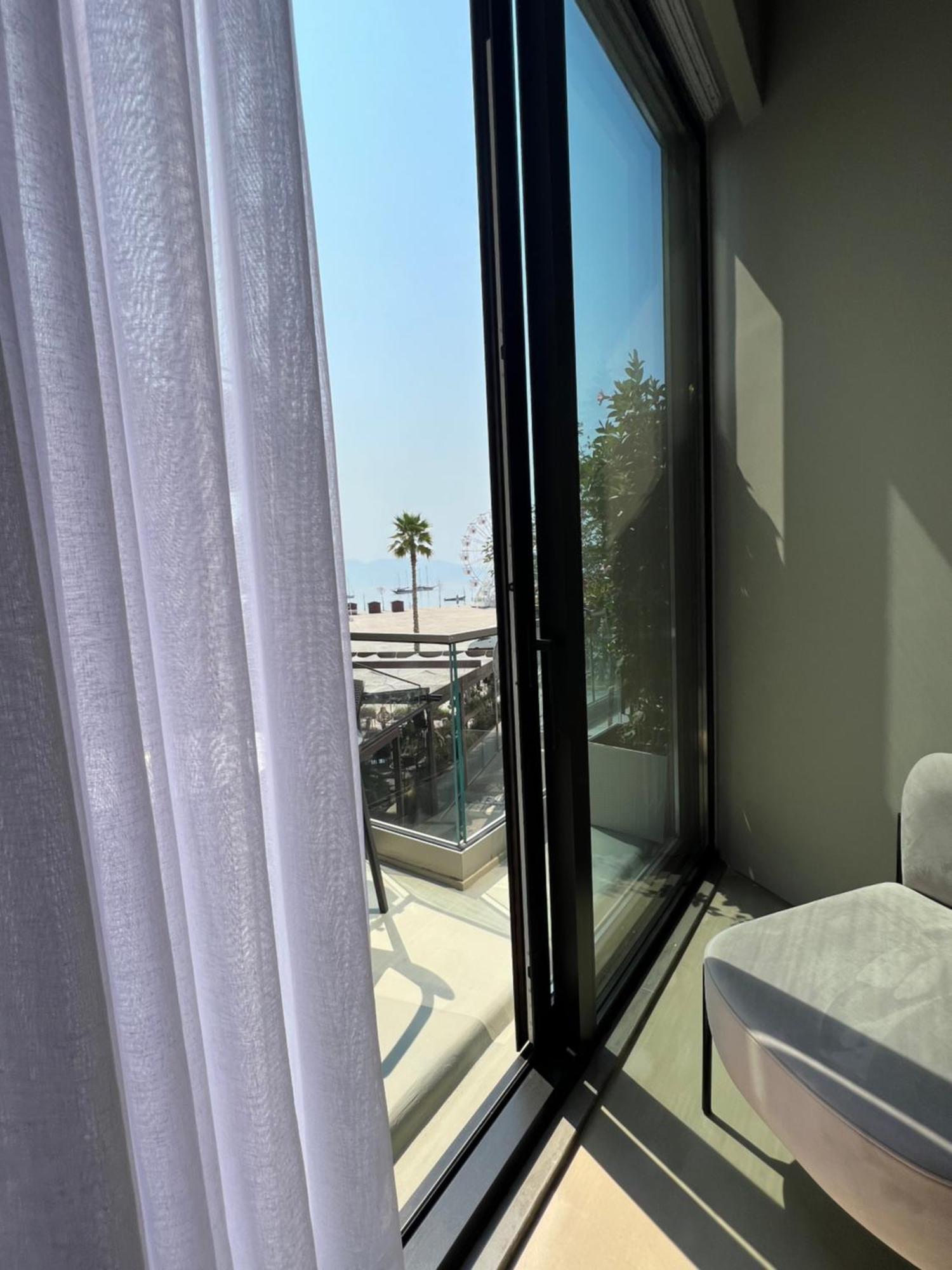 Dot Tradition Vlorë Extérieur photo